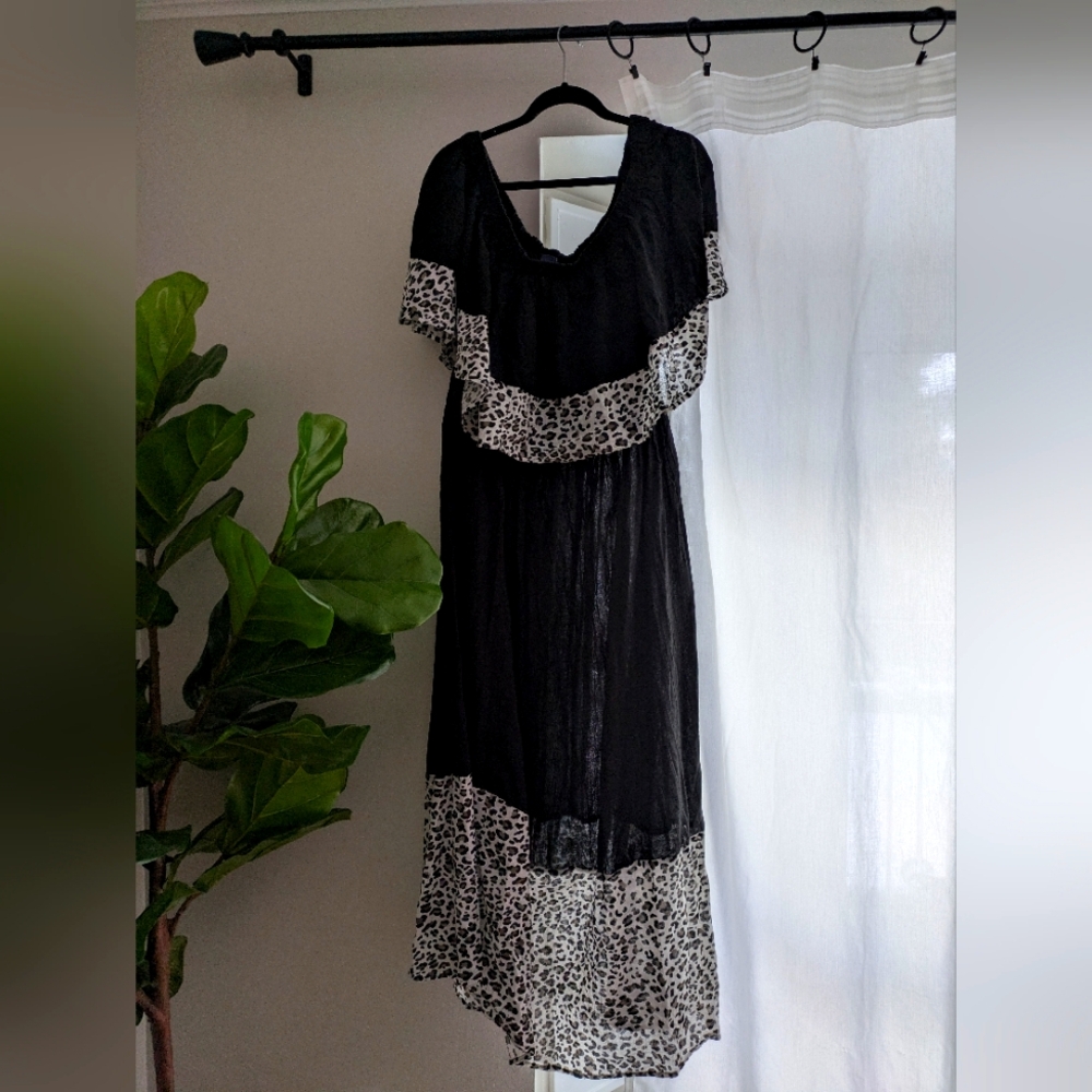 Black and White Sundress with Flutter Sleeves